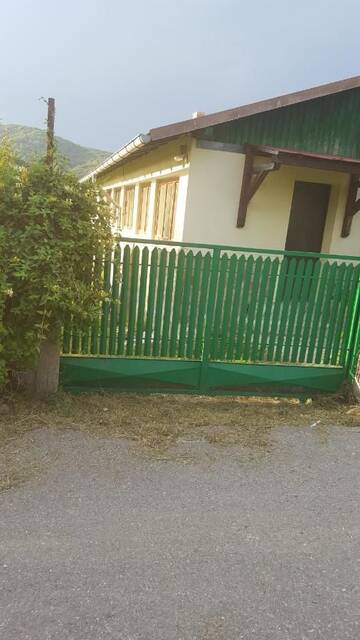Фото номера Вилла с 3 спальнями Виллы Casa de vacanta Adelina г. Valea Lungă-Gorgota 34